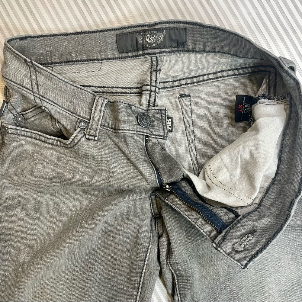 Rock & Republic Berlin Grey jeans - Picture 5 of 5